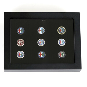 Set 9 insigne Alfa Romeo