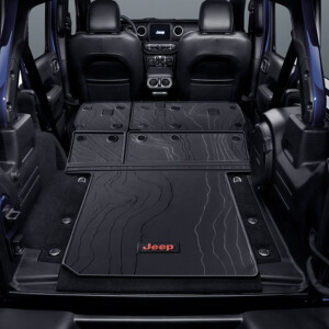 K82215656AC_Set_Covoras_portbagaj_WRANGLER 